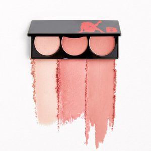 Tipsy Cheek to Cheek Blush Pallet
